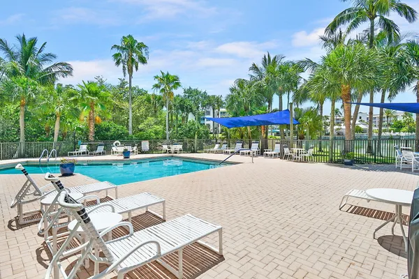 $4,500 | 221 Northeast Plantation Road, Unit 211, Jensen Beach, FL 34957