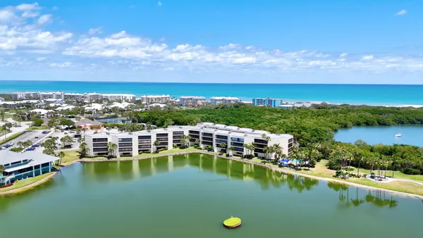 $4,500 | 221 Northeast Plantation Road, Unit 211, Jensen Beach, FL 34957