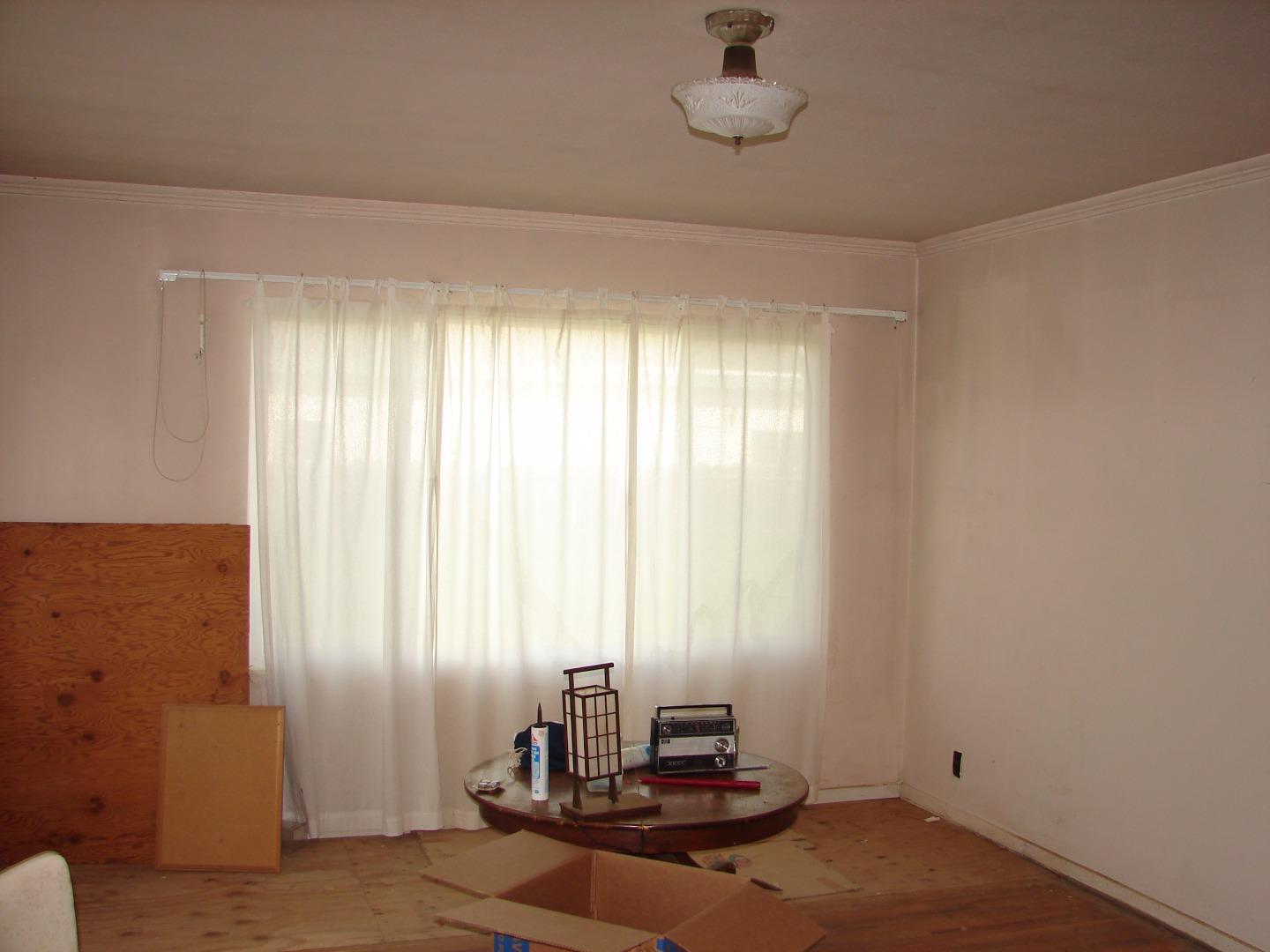 35 Willow Road Watsonville, CA 95076 - Photo 3 of 14 Gallery Image 3