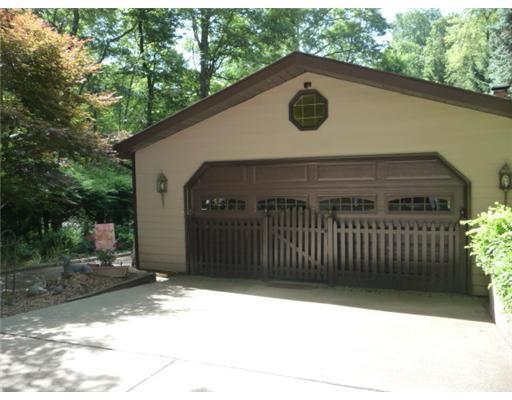 160 McFann Road Valencia, PA 16059 - Photo 6 of 18 Parking Lot/Garage. 2-Car Attached Garage, with ample outdoor parking as well.