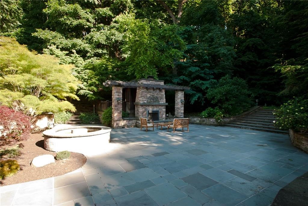 138 Pinnacle Road Rochester, NY 14620 - Photo 3 of 34