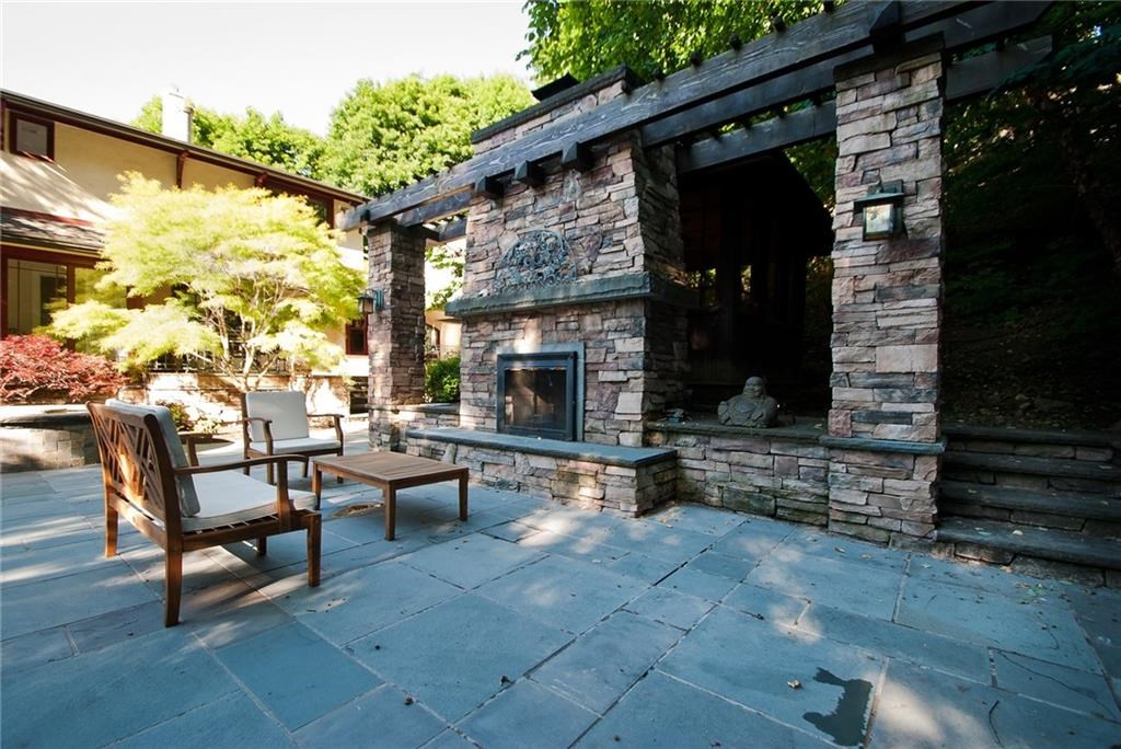 138 Pinnacle Road Rochester, NY 14620 - Photo 5 of 34