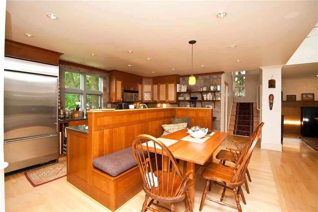 138 Pinnacle Road Rochester, NY 14620 - Photo 9 of 34