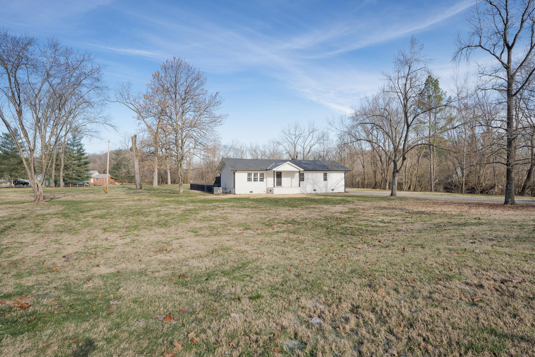 1003 Sandy Valley Road Hendersonville, TN 37075 - Photo 4 of 26 Gallery Image 4
