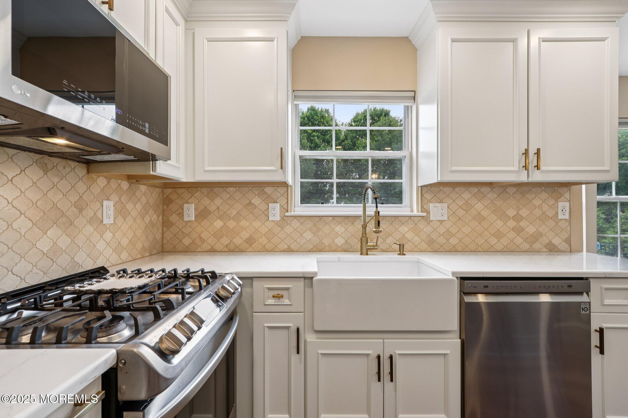 3 MacIntosh Court Jackson, NJ 08527 - Photo 16 of 54 21-web-or-mls-Macintosh Ct-S0708-021