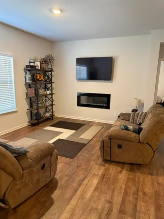 $2,395 | 7968 Hickory Meadow Road, Millington, TN 38053