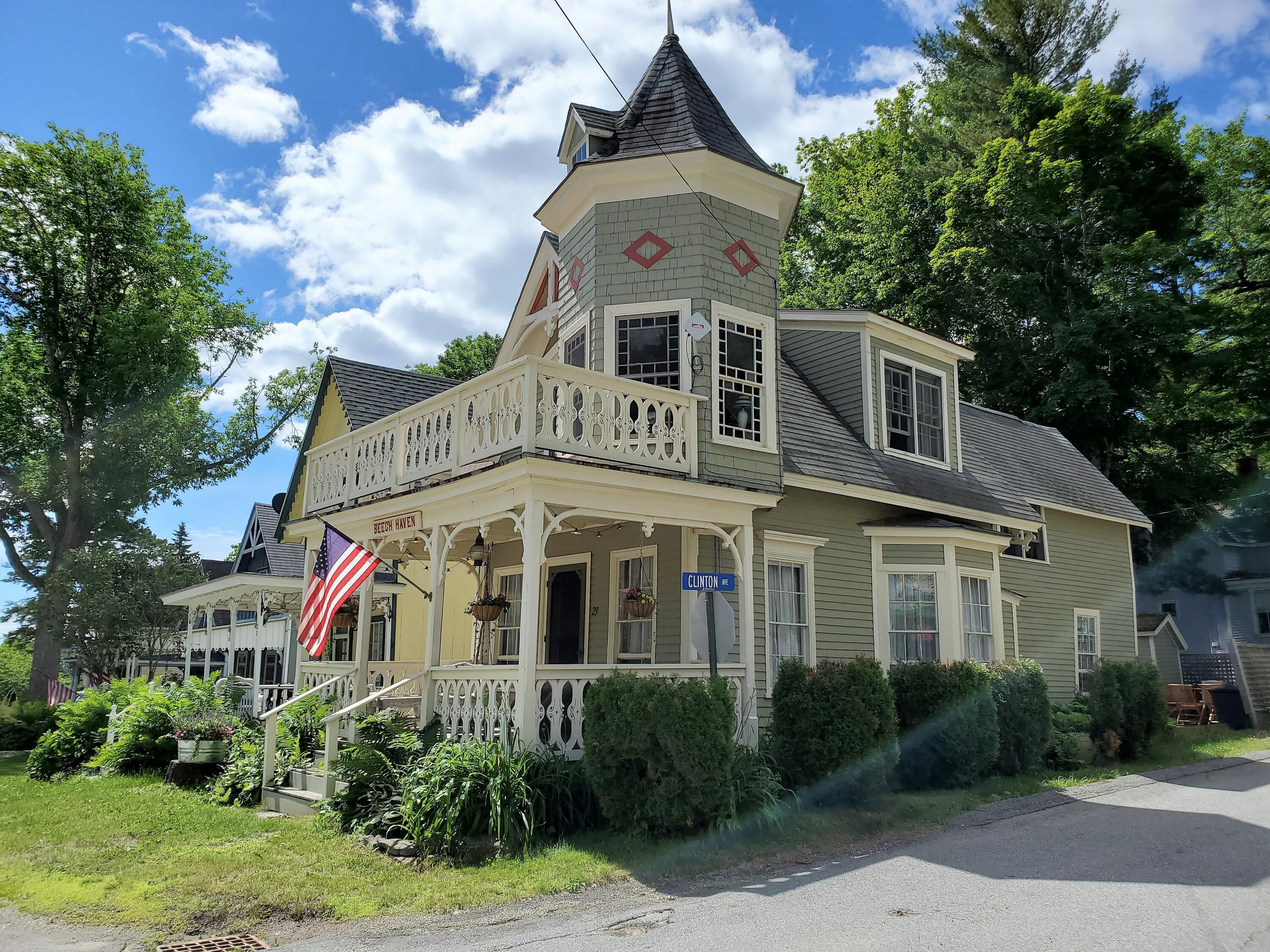 29 Broadway Northport, ME 04849 - Photo 1 of 28 29 Broadway Exterior Side 2 (2)
