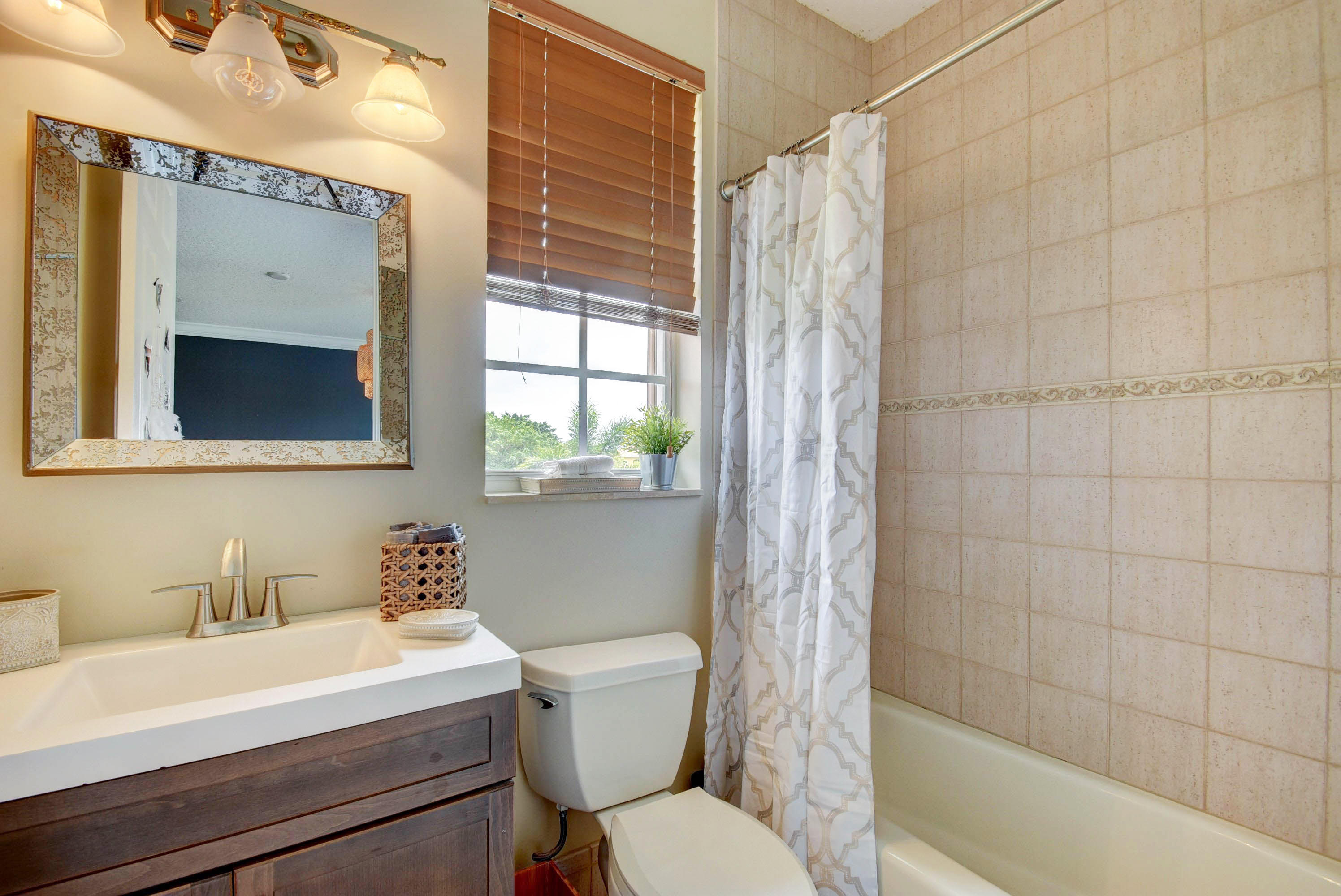 15945 Weatherly Road Wellington, FL 33414 - Photo 19 of 60 031_untitled (83)