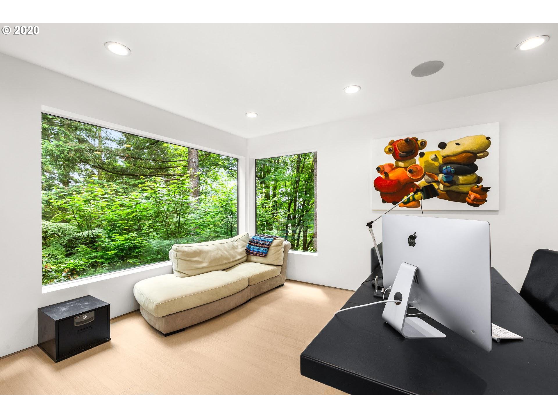 5050 Southwest Patton Road Portland, OR 97221 - Photo 18 of 32