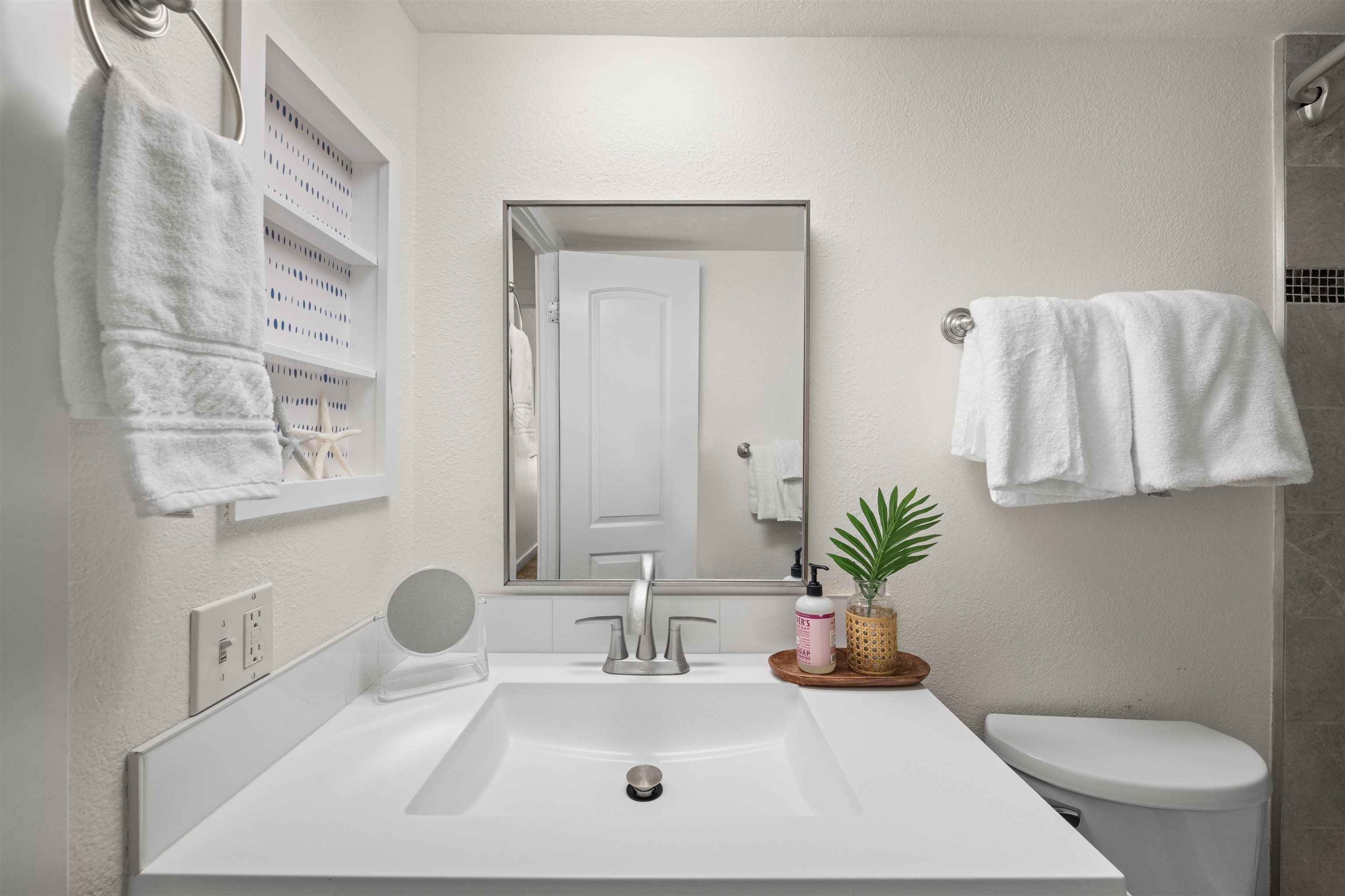 2191 South Kihei Road, Unit 1208 Kihei, HI 96753 - Photo 15 of 27