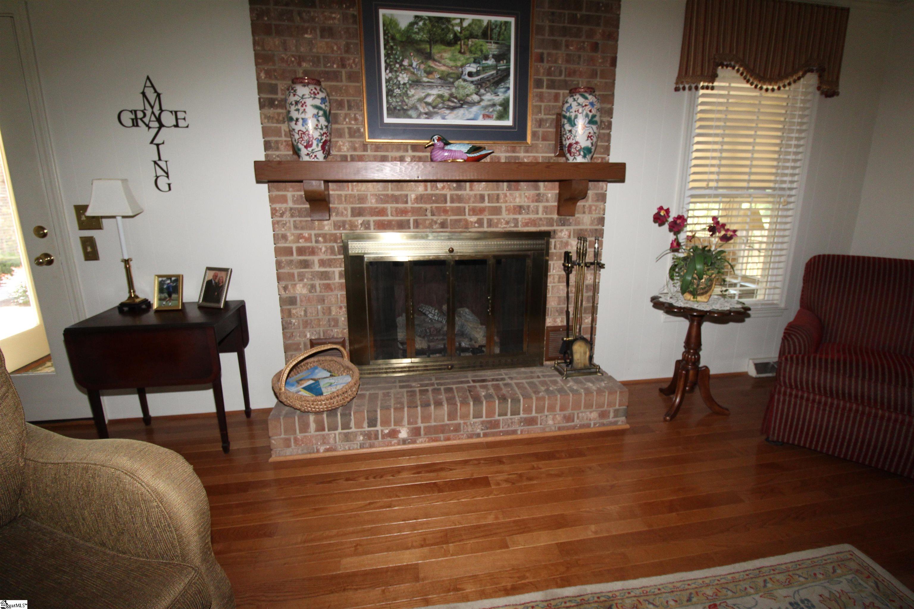 306 Inman Road Inman, SC 29349 - Photo 5 of 36