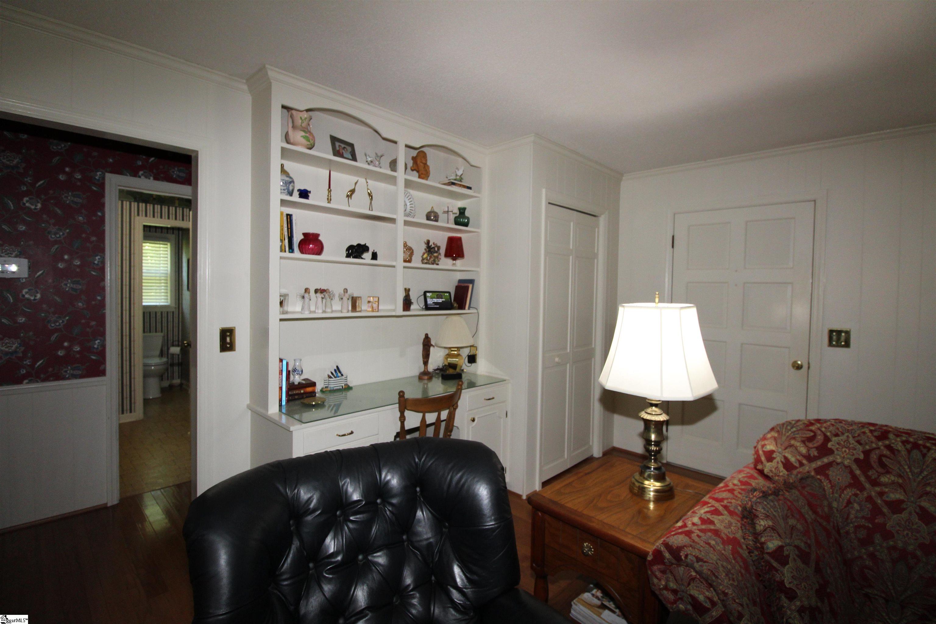 306 Inman Road Inman, SC 29349 - Photo 6 of 36