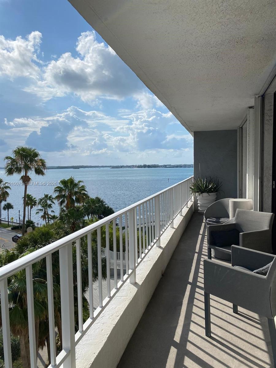 200 Southeast 15th Road, Unit 7I Miami, FL 33129 - Photo 2 of 40