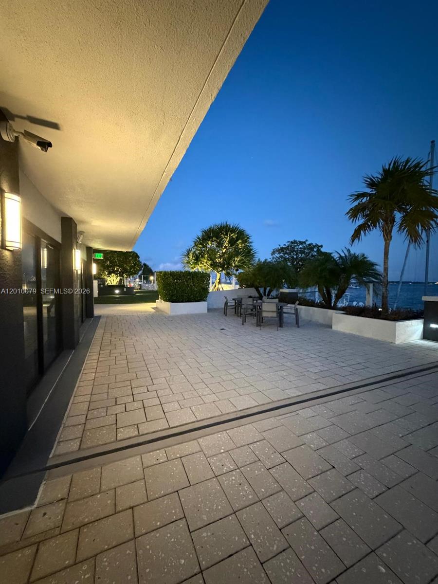 200 Southeast 15th Road, Unit 7I Miami, FL 33129 - Photo 22 of 40