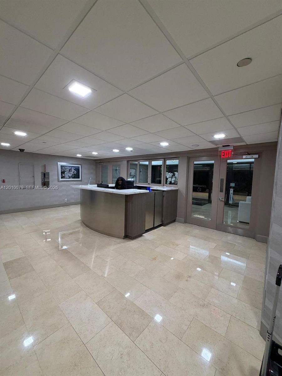 200 Southeast 15th Road, Unit 7I Miami, FL 33129 - Photo 37 of 40