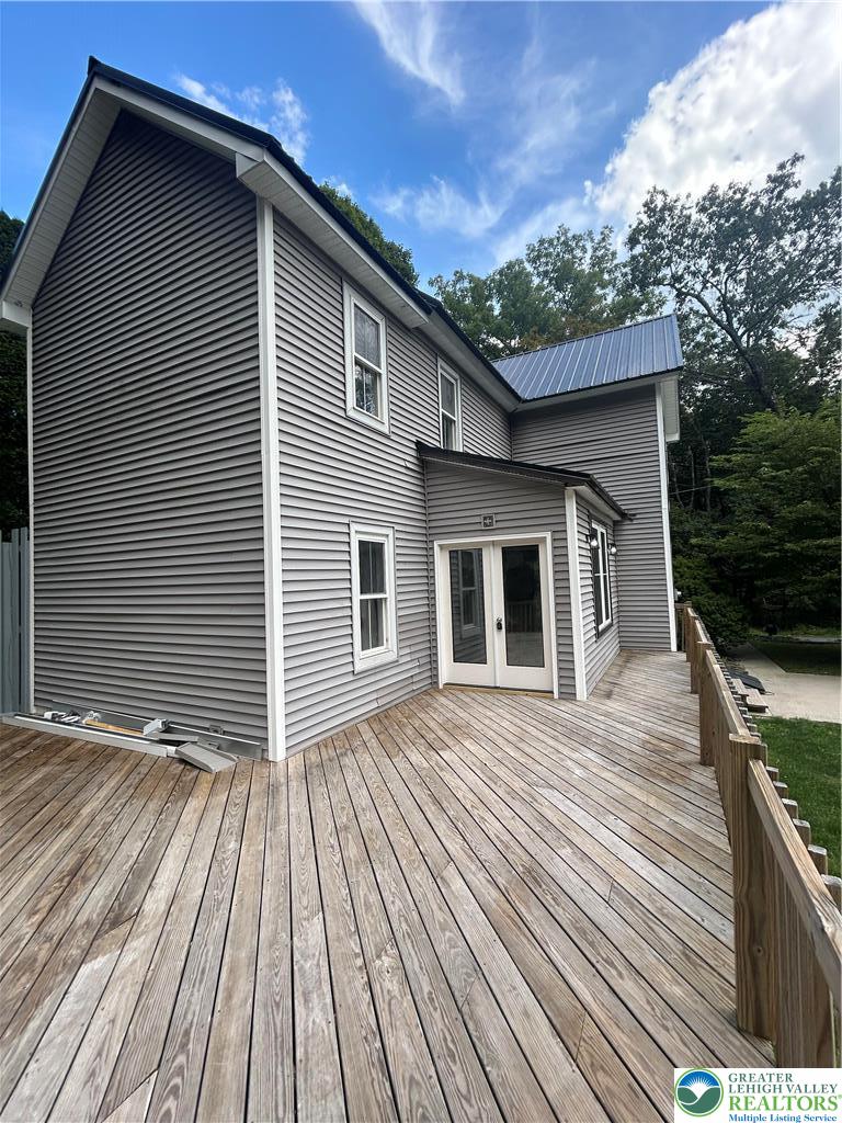 92 Creek Road Bangor, PA 18013 - Photo 11 of 32