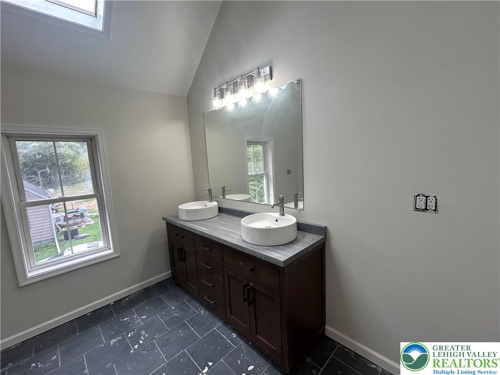 92 Creek Road Bangor, PA 18013 - Photo 21 of 32