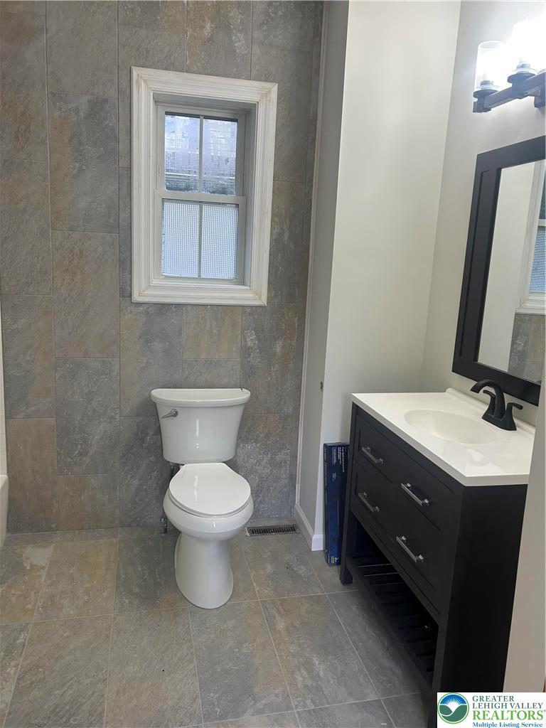 92 Creek Road Bangor, PA 18013 - Photo 30 of 32