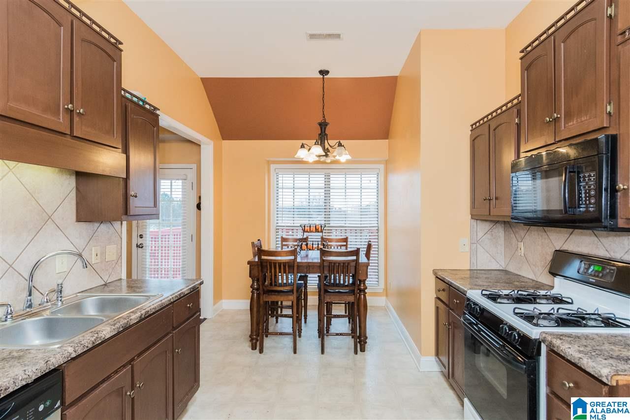 5237 Summerset Way Bessemer, AL 35022 - Photo 12 of 37