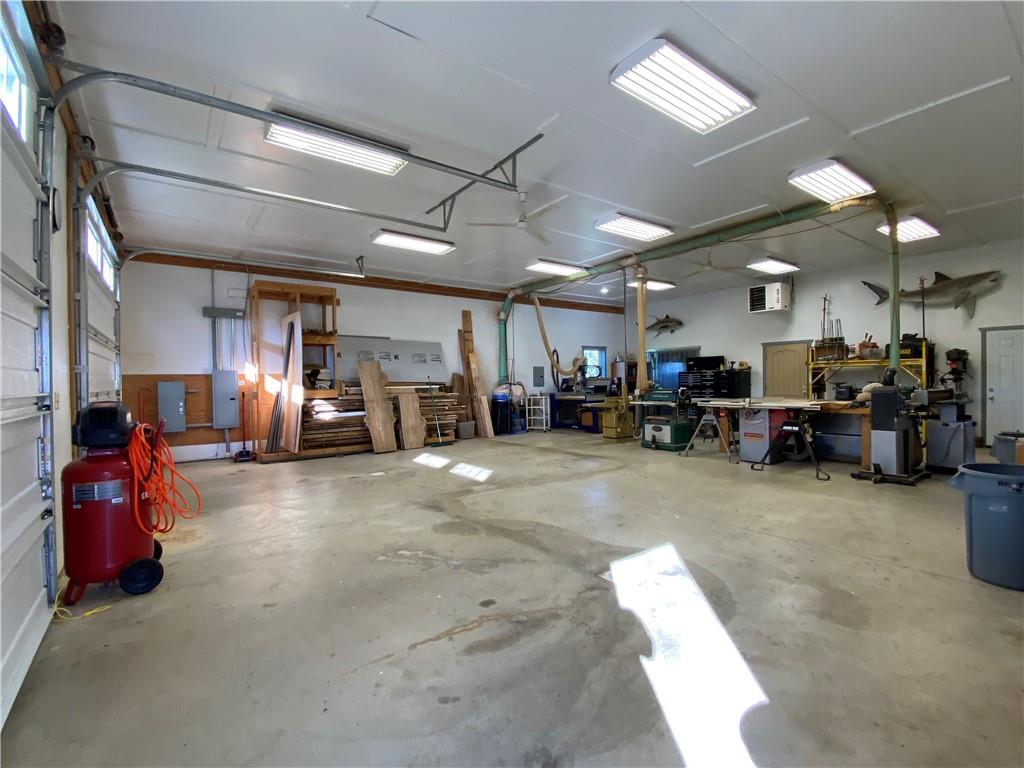 440 Wilson Road Worthington, PA 16262 - Photo 44 of 48 a view of a room with gym equipment