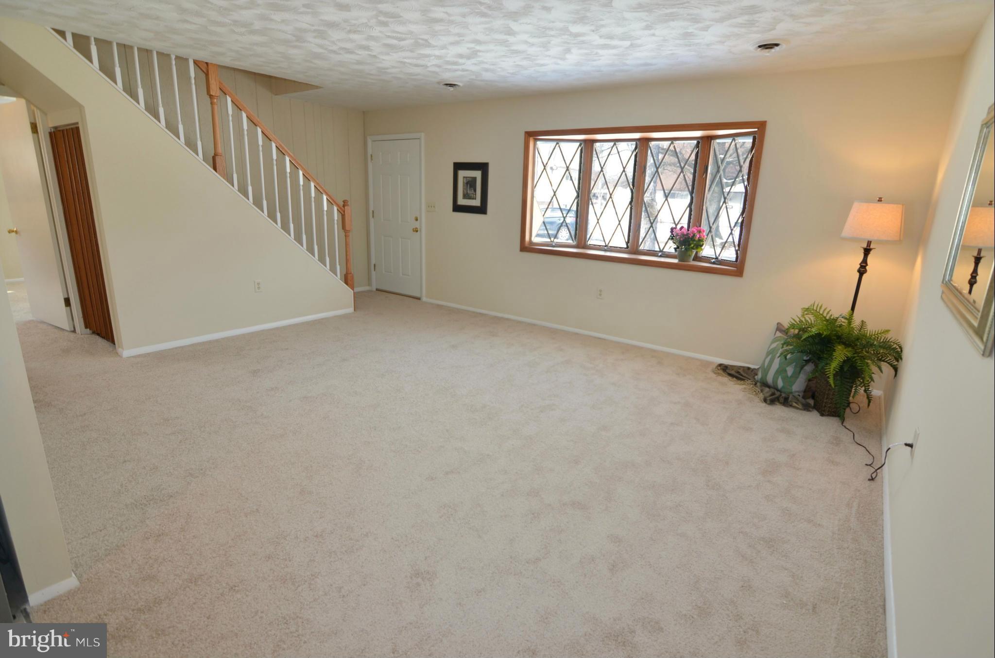 112 Thomas Road Glen Burnie, MD 21060 - Photo 4 of 30 a view of an entryway with wooden floor