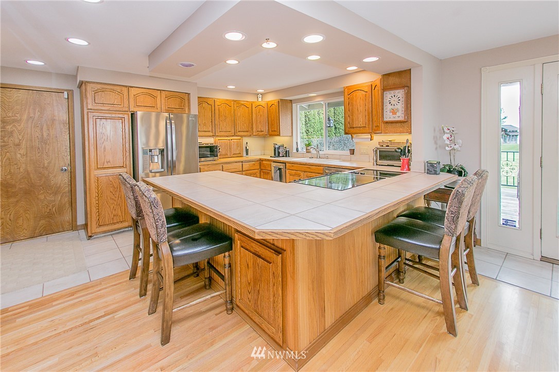 1744 Valley Road Northeast Moses Lake, WA 98837 - Photo 8 of 25 Gallery Image 8
