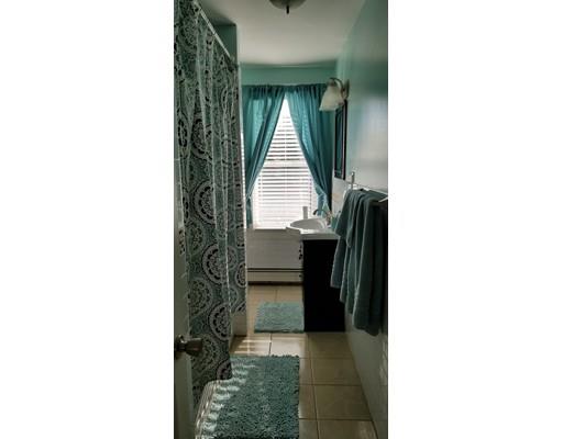627 King Street Fall River, MA 02724 - Photo 12 of 24