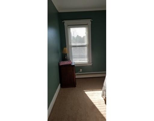 627 King Street Fall River, MA 02724 - Photo 15 of 24