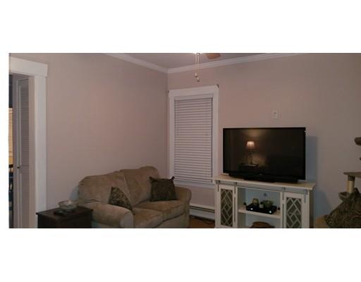 627 King Street Fall River, MA 02724 - Photo 8 of 24