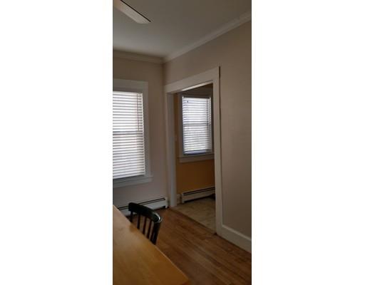 627 King Street Fall River, MA 02724 - Photo 9 of 24