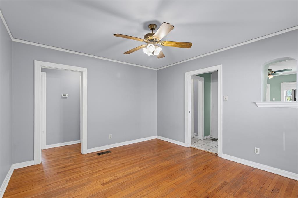 5834 Goodwin Avenue Dallas, TX 75206 - Photo 11 of 31