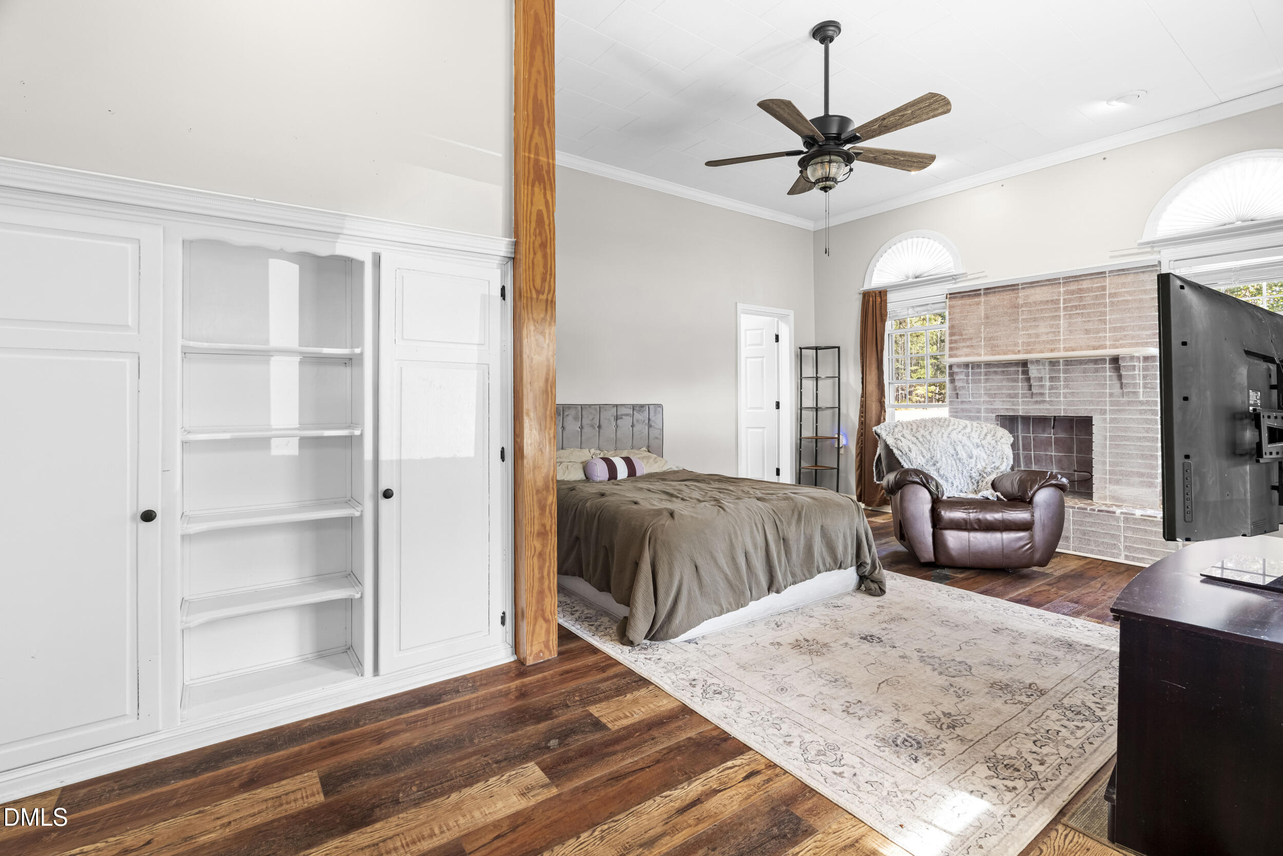 215 Old Stancil Road Kenly, NC 27542 - Photo 7 of 21 a bedroom with a bed and window