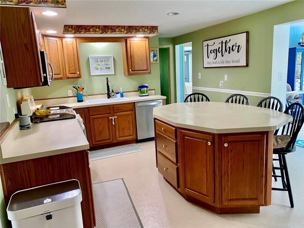 5336 Hardt Road Gibsonia, PA 15044 - Photo 4 of 23 Gallery Image 4