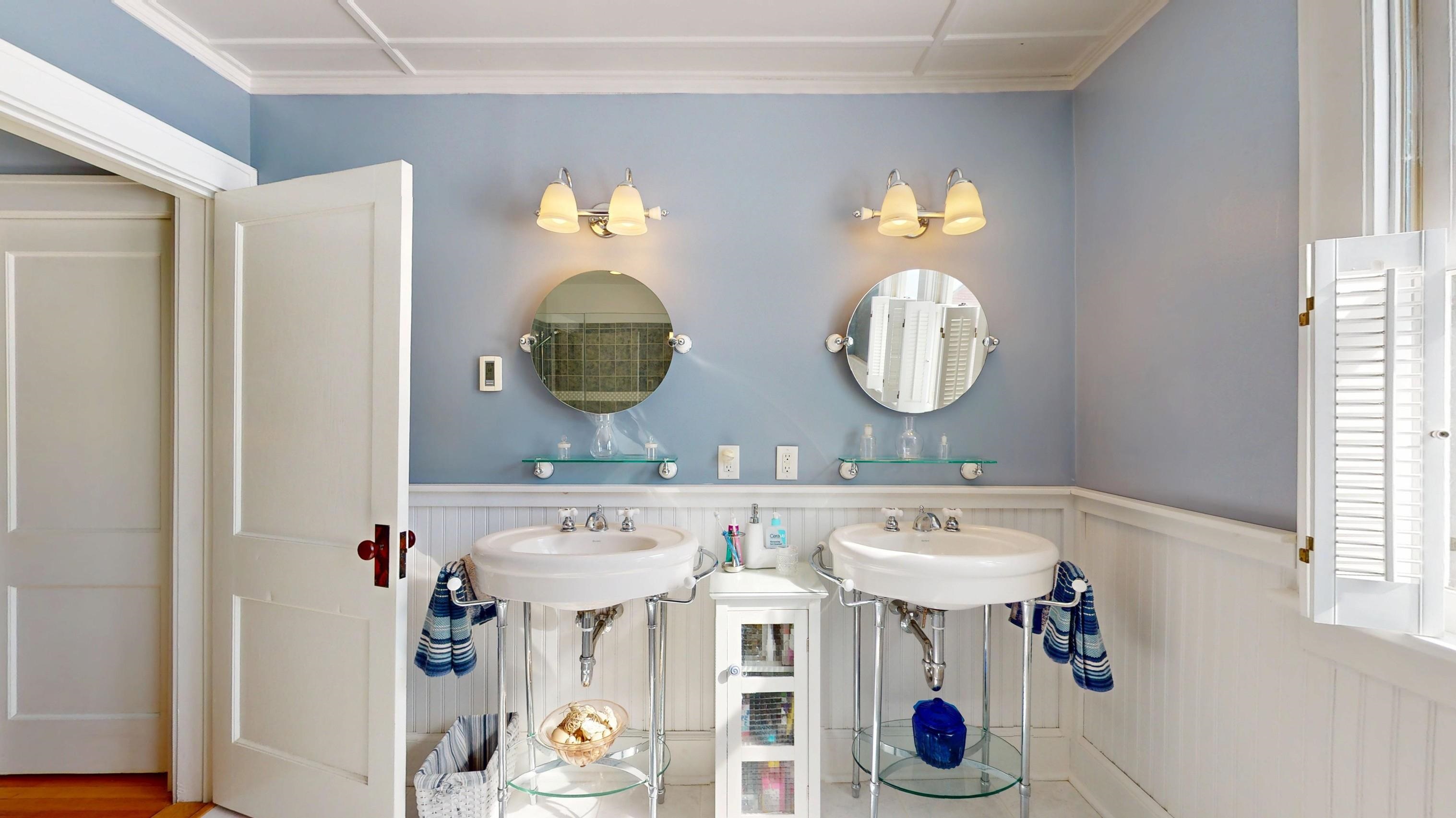 371 Weybridge Street Middlebury, VT 05753 - Photo 33 of 43