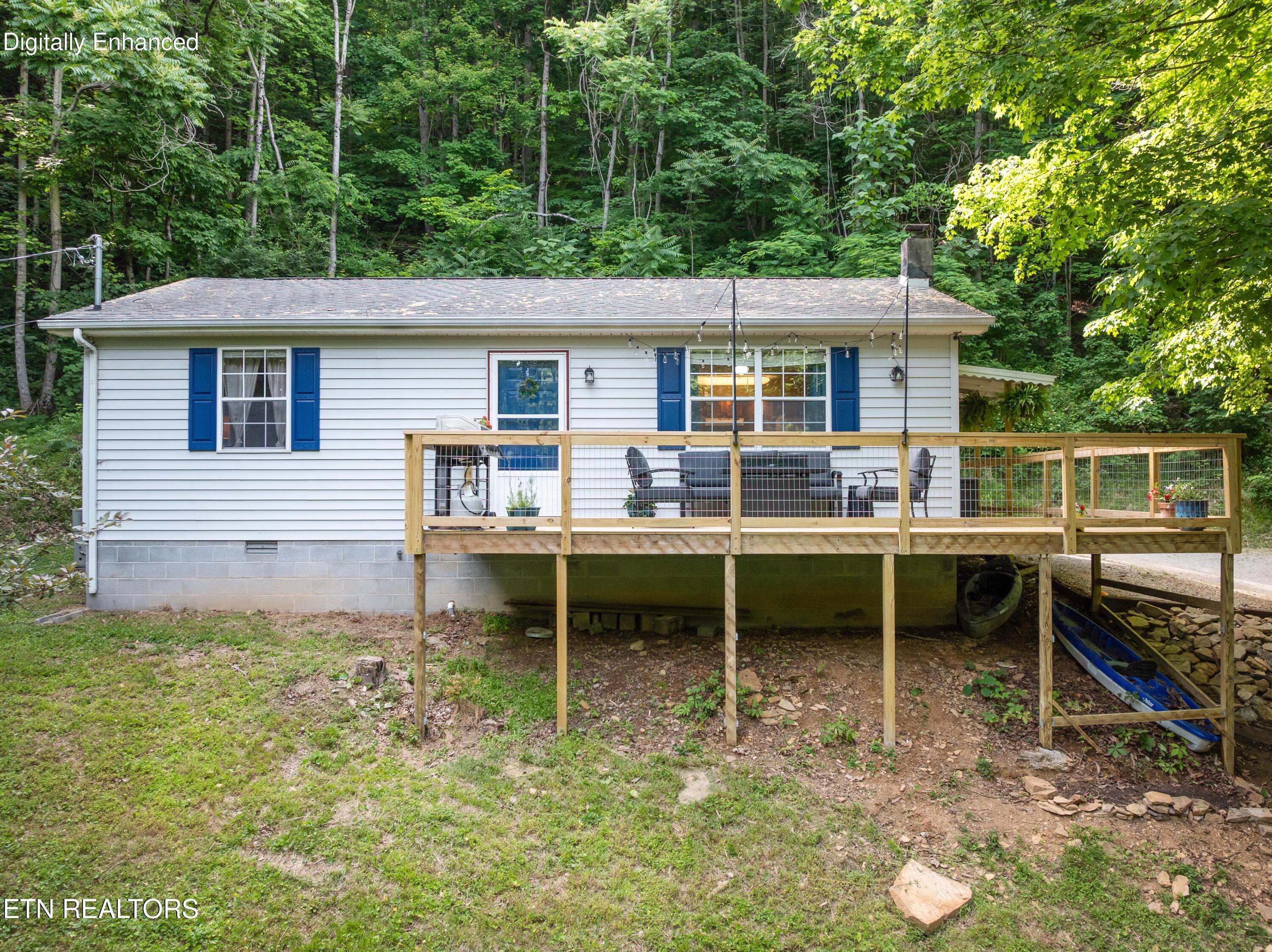 3714 Roberts Road Corryton, TN 37721 - Photo 23 of 24 Deck 3