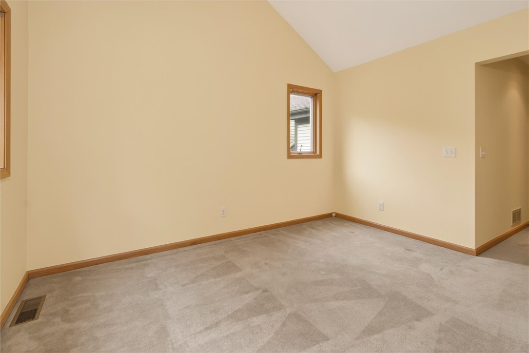 237 Highland Parkway Rochester, NY 14620 - Photo 25 of 41