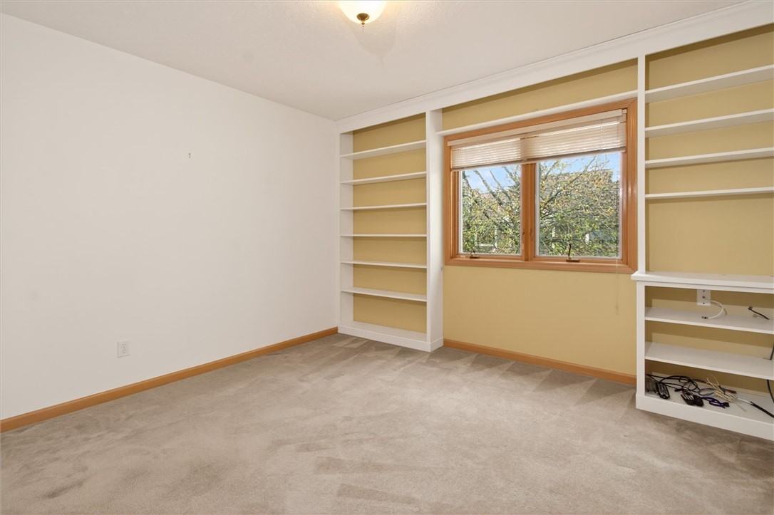 237 Highland Parkway Rochester, NY 14620 - Photo 28 of 41