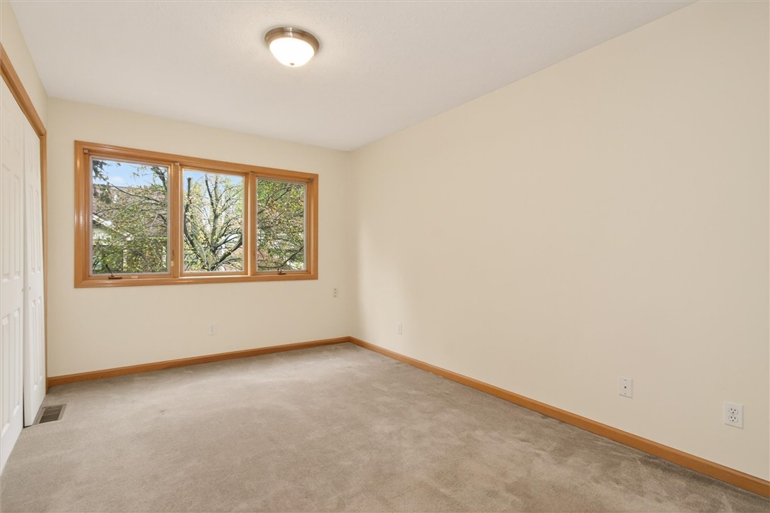 237 Highland Parkway Rochester, NY 14620 - Photo 30 of 41