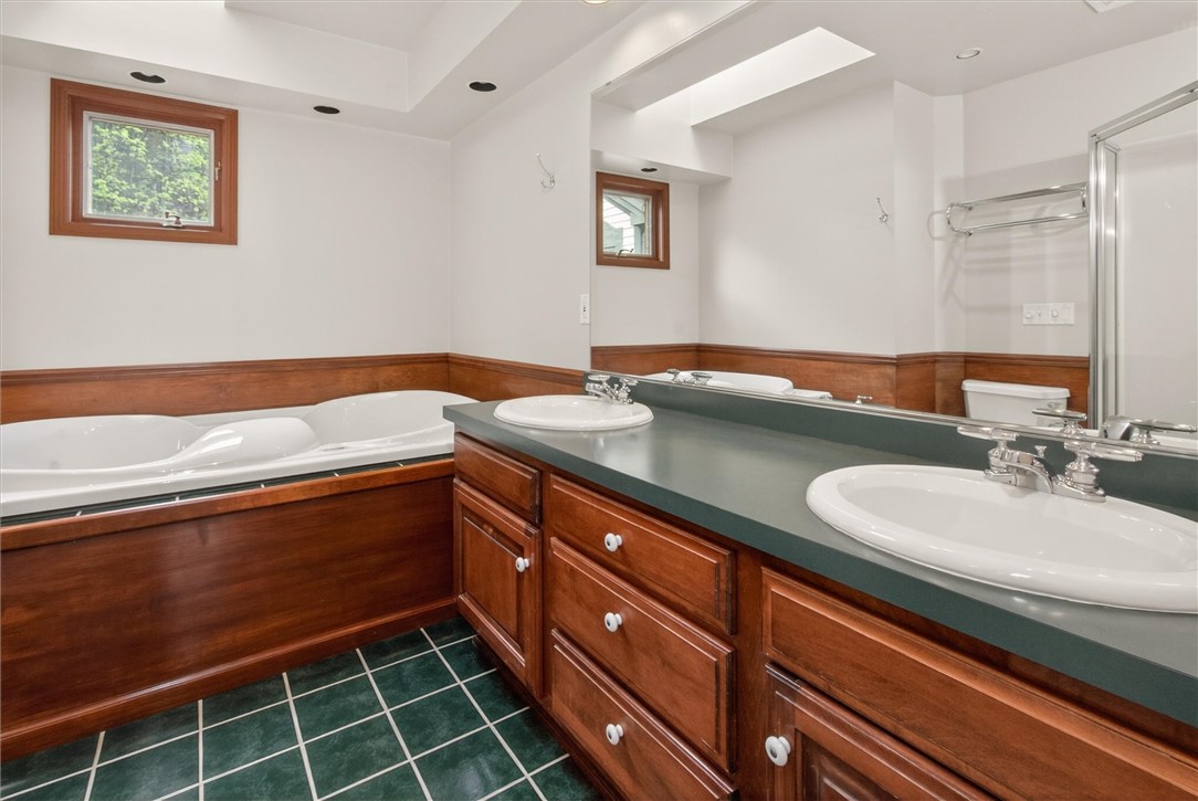 237 Highland Parkway Rochester, NY 14620 - Photo 33 of 41 attached bathroom