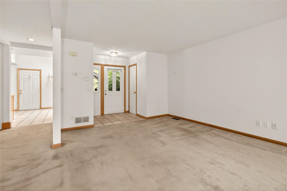 237 Highland Parkway Rochester, NY 14620 - Photo 8 of 41