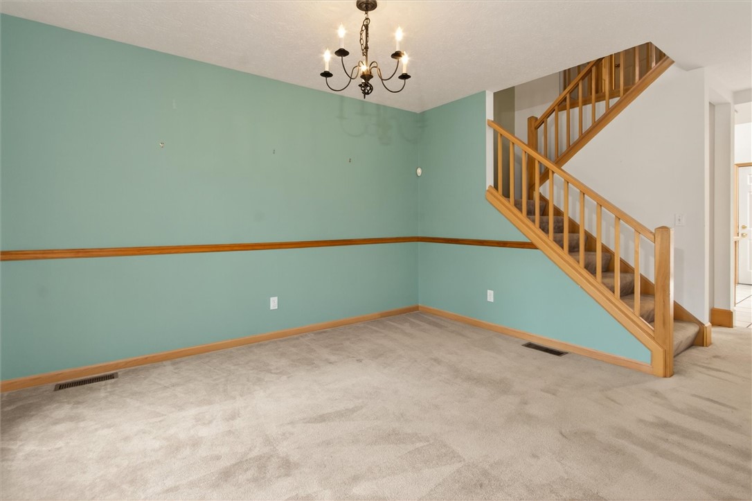 237 Highland Parkway Rochester, NY 14620 - Photo 10 of 41