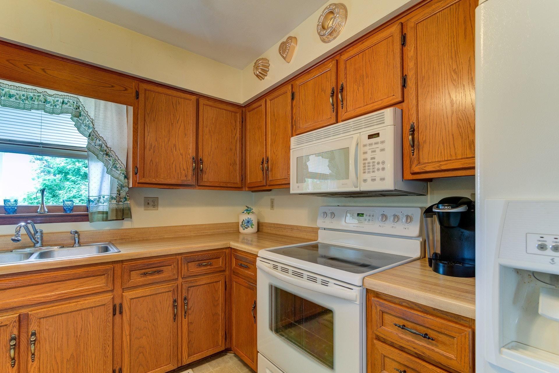 5358 Sundance Road Salem, VA 24153 - Photo 12 of 43 012-320099-12-5358 Sundance Rd - Salem-3
