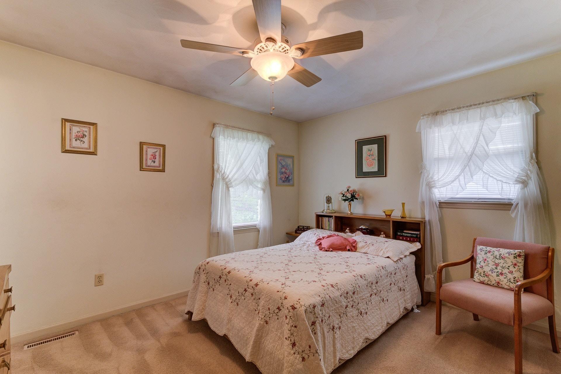 5358 Sundance Road Salem, VA 24153 - Photo 19 of 43 019-320099-19-5358 Sundance Rd - Salem-3