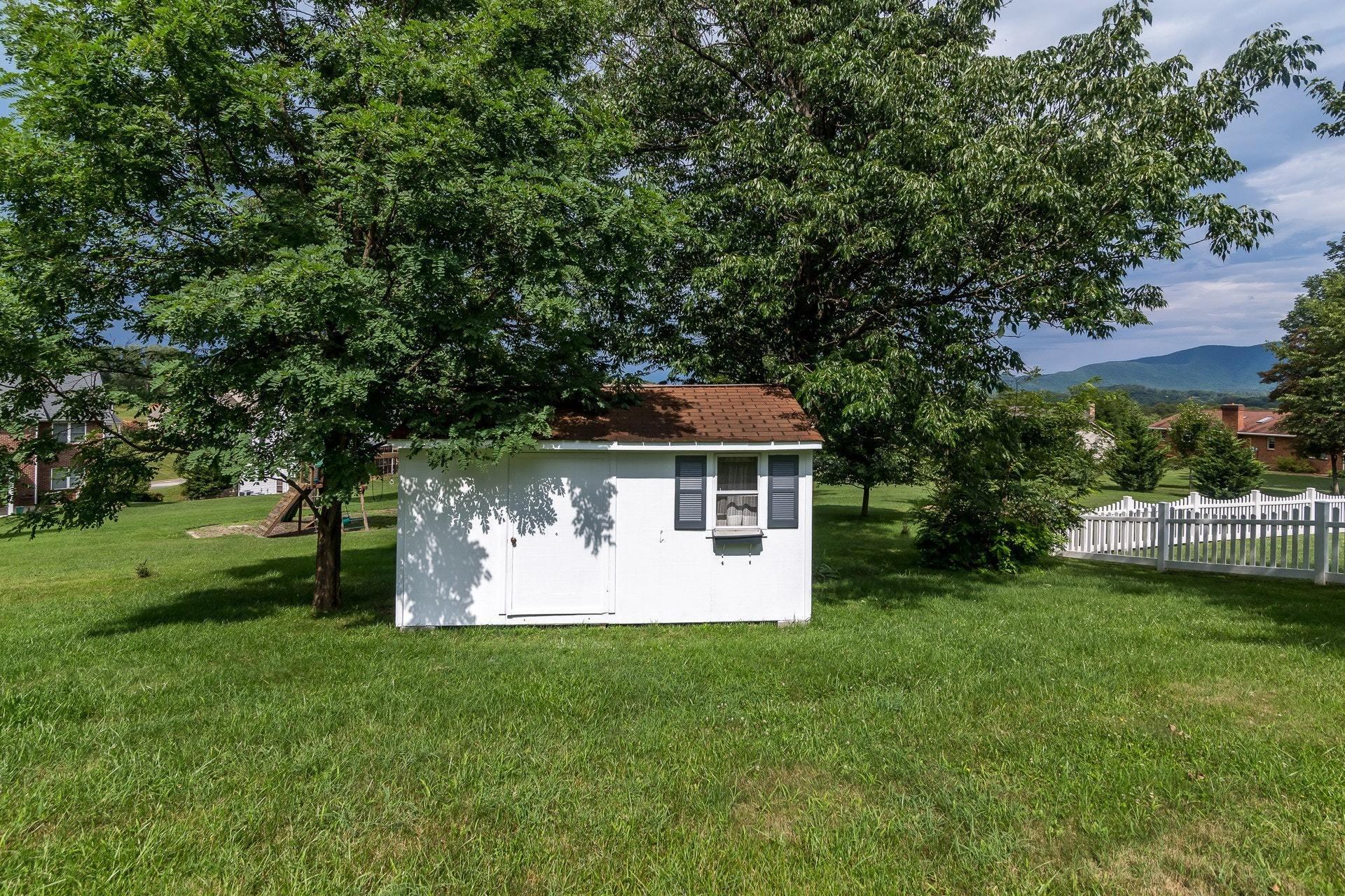 5358 Sundance Road Salem, VA 24153 - Photo 35 of 43 035-320099-35-5358 Sundance Rd - Salem-2
