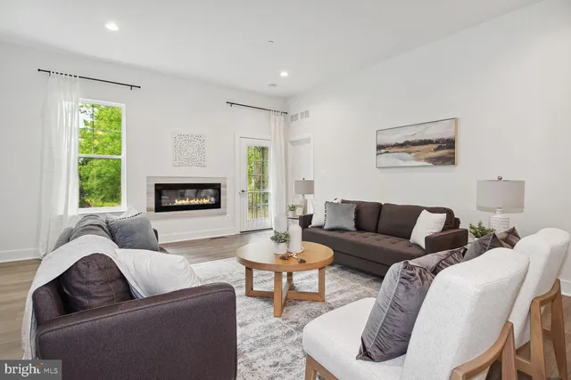 $429,990 | Monet Monet Gunmetal Court, Unit 185, Edgewood, MD 21040