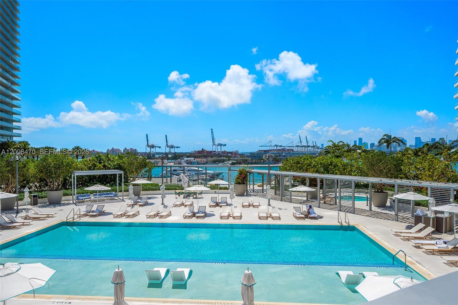 500 Alton Road, Unit 1001 Miami Beach, FL 33139 - Photo 19 of 46 Gallery Image 19