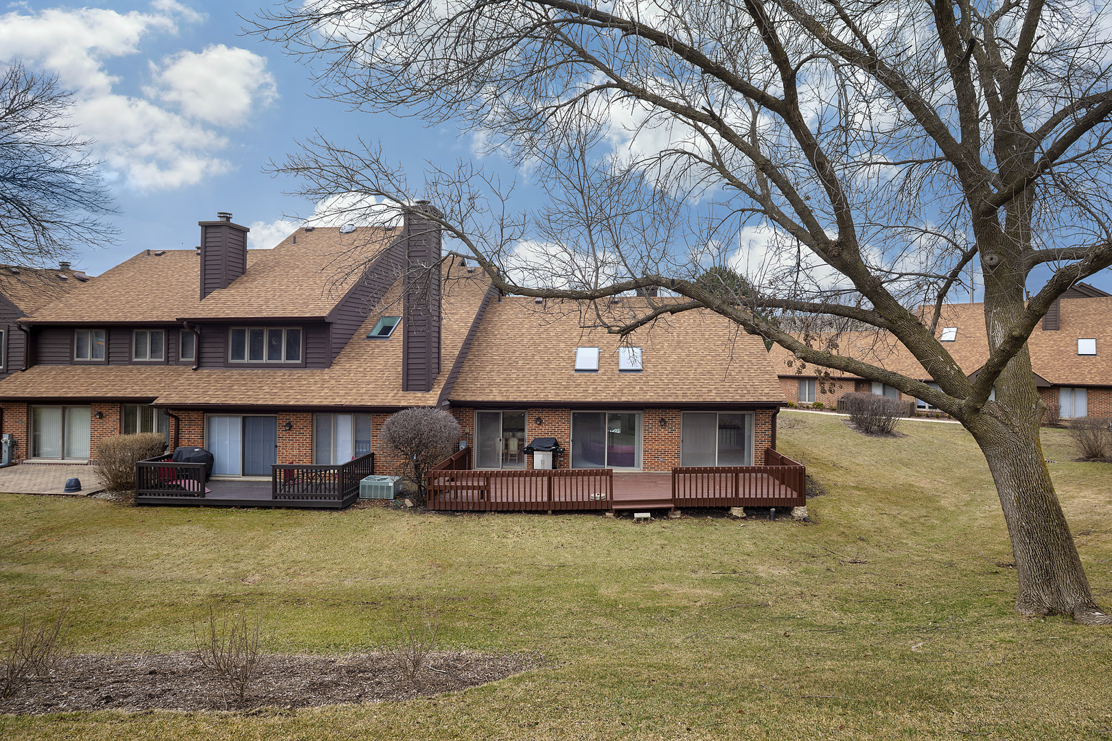 4106 Picardy Drive Northbrook, IL 60062 - Photo 12 of 12