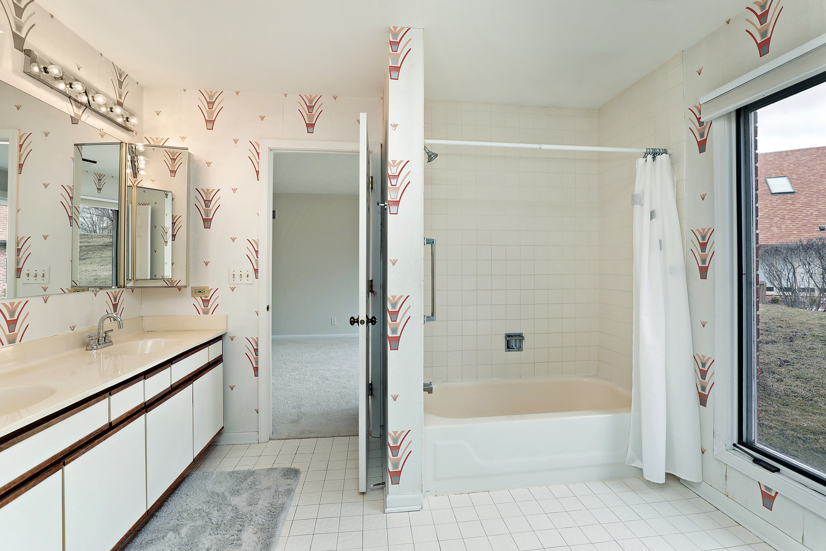 4106 Picardy Drive Northbrook, IL 60062 - Photo 8 of 12