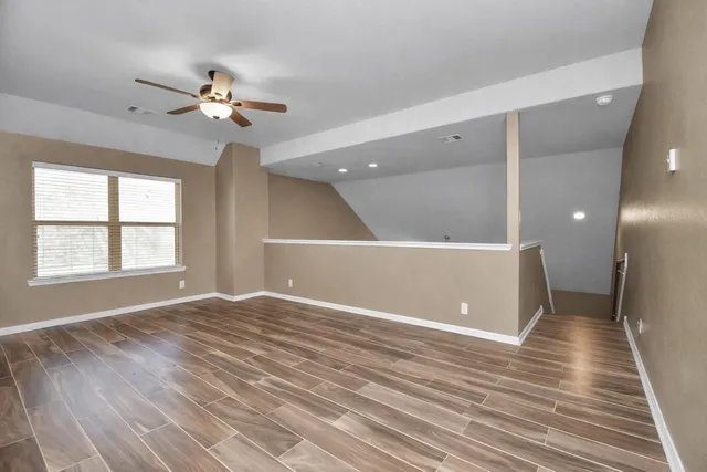 $325,000 | 427 Heatherton Hill Drive, Rosenberg, TX 77469