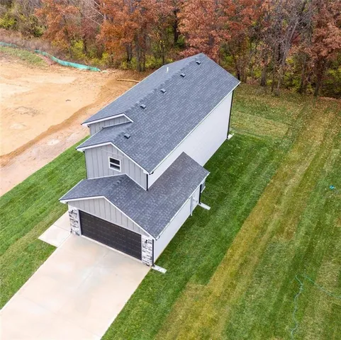 $300,000 | 707 Mahogany Court, Warrensburg, MO 64093